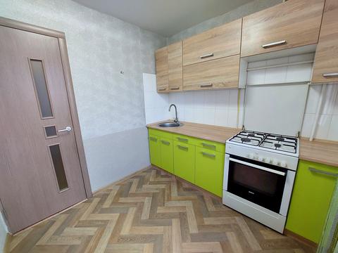 квартира по адресу Небесной Сотни просп. (Маршала Жукова), 32