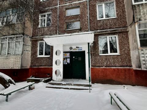 квартира за адресою Космонавтів вул., 1