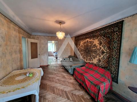 квартира за адресою Дмитра Апухтіна вул., 777