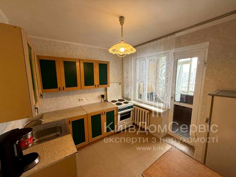 квартира за адресою Оболонський просп., 13