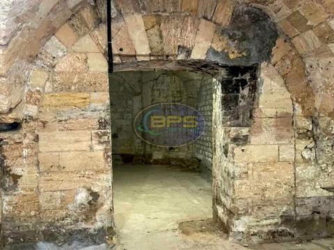 коммерческая по адресу Троицкая ул., 45