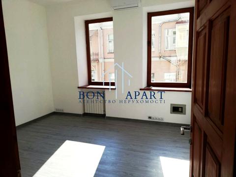 коммерческая по адресу Паторжинского ул., 4