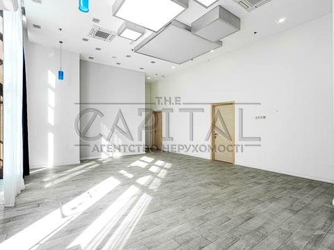 комерційна за адресою Саперне Поле вул., 3