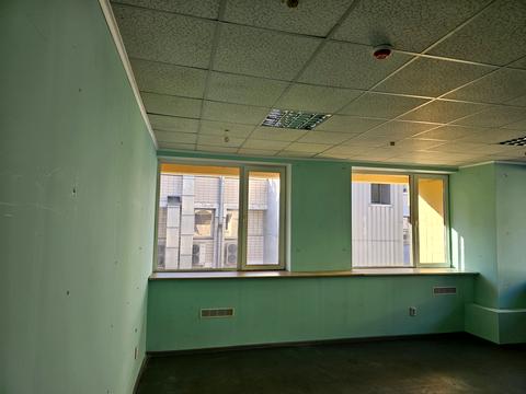 коммерческая по адресу Ревуцкого ул., 14