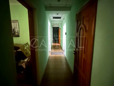 комерційна за адресою Миколи Руденка бульв. (Кольцова), 17