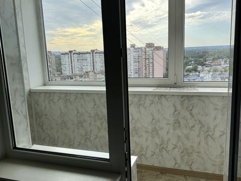 квартира за адресою Каштанова вул., 4