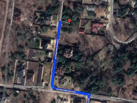 ділянка за адресою Олександра Матросова вул., 10