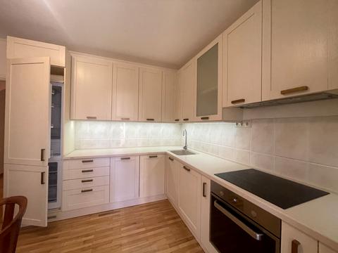 квартира за адресою Олександра Кониського вул., 52-58