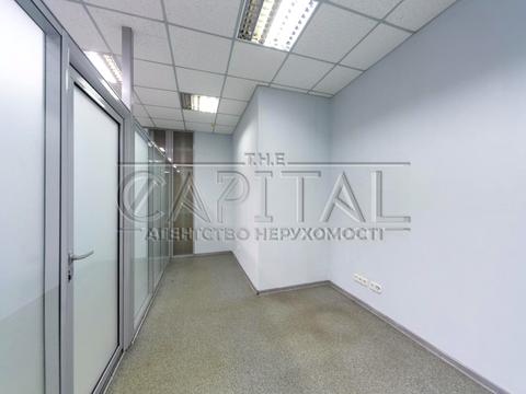 коммерческая по адресу Евгения Коновальца ул. (Щорса), 32-Б