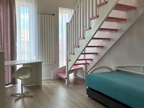 квартира за адресою Регенераторна, 4