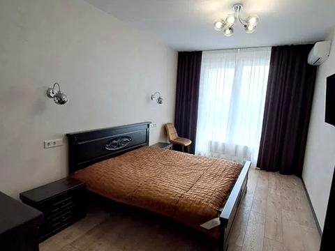 квартира по адресу Ревуцкого ул., 40-В