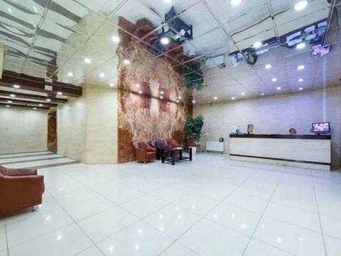 комерційна за адресою Кловський узвіз (Кловський), 7а