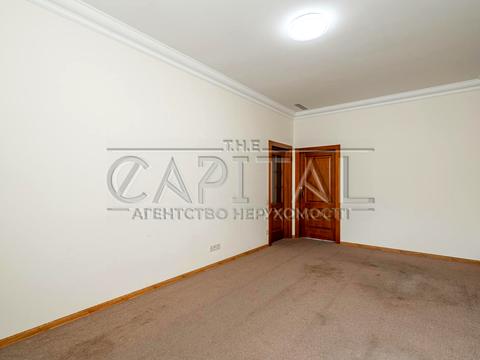 комерційна за адресою Івана Мазепи вул. (Січневого Повстання), 16