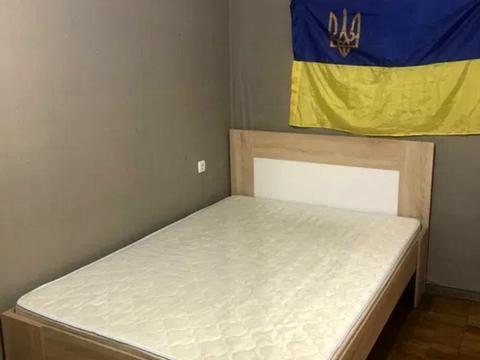 квартира за адресою Богатирська вул., 14