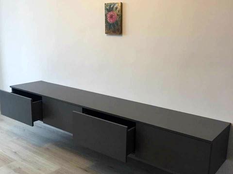 квартира за адресою Салютна вул., 1-Б