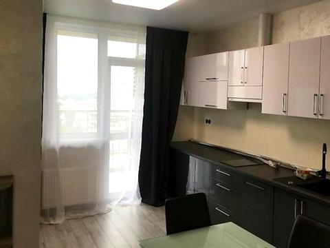 квартира за адресою Василя Липківського, 33а