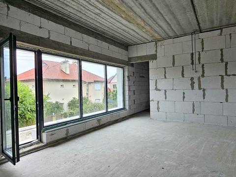 будинок за адресою Квітнева, 8