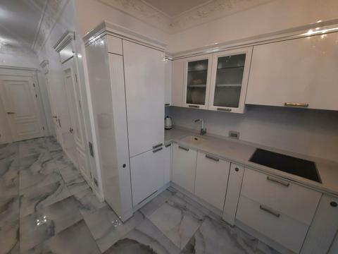 квартира за адресою Андрія Верхогляда вул. (Михайла Драгомирова), 16