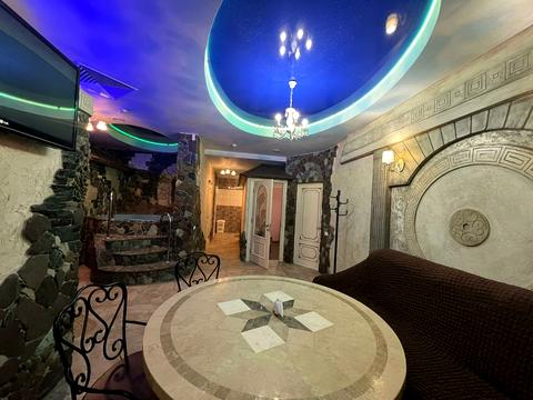 комерційна за адресою Петра Калнишевського вул. (Михайла Майорова), 7