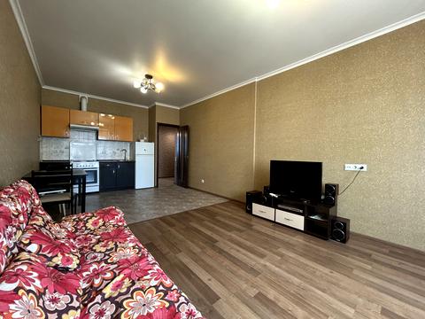 квартира по адресу Академика Глушкова просп., 9-В