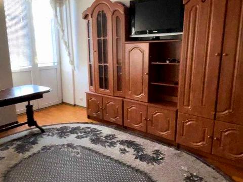 квартира за адресою Дмитра Яворницького просп. (Карла Маркса), 46