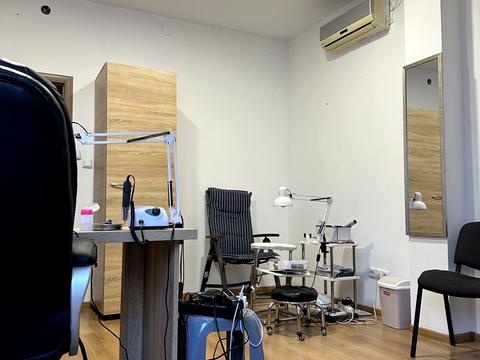 комерційна за адресою Ужгород, Академіка Шпеника вул. (Івана Анкудінова), 4