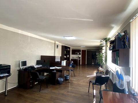 комерційна за адресою Тютюнників вул. (), 3