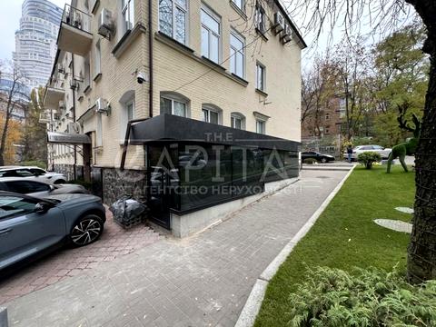 комерційна за адресою Мечникова вул. (Кловський), 20