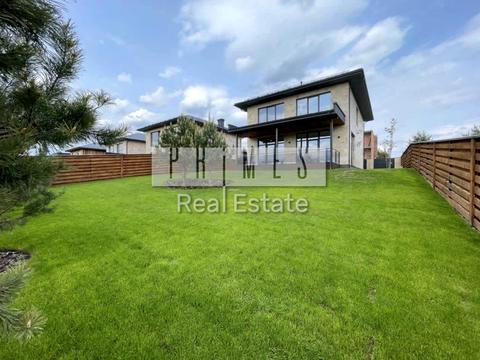 будинок за адресою Спортивна вул.