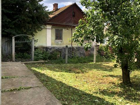будинок за адресою Подільська вул., 1