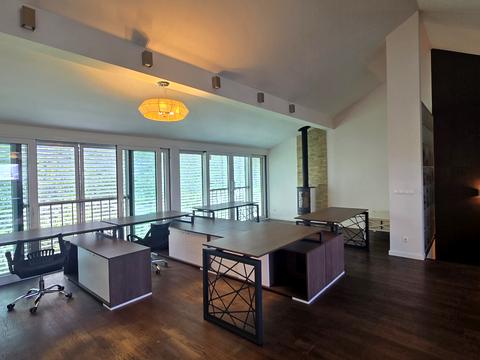 будинок за адресою Локомотивна вул., 23