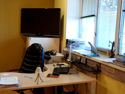 комерційна за адресою Павленка вул., 1В