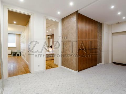 квартира за адресою Київ, Казарменна вул. (Григорія Андрющенка), 6б