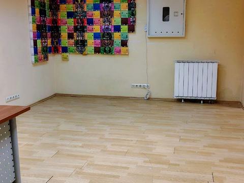 комерційна за адресою Оболонська набережна вул., 11