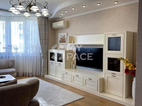 квартира по адресу Юлии Здановской ул. (Ломоносова), 75-А