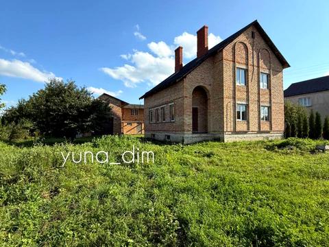 будинок за адресою Центральна вул., 100
