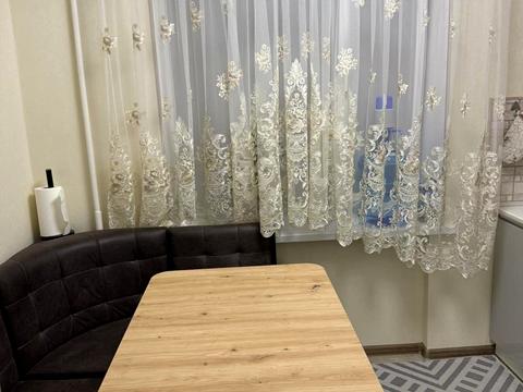 квартира за адресою Павла Корнелюка, 25