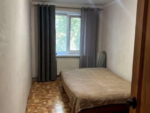 квартира за адресою Соборна вул. (50 років Жовтня), 88