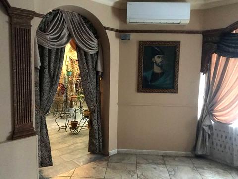 коммерческая по адресу Миколы Бажана просп., 14