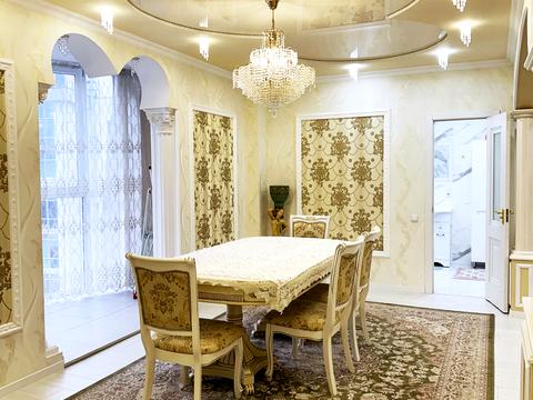 квартира по адресу Александровская ул., 1