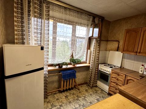 квартира по адресу Строителей ул., 27-А