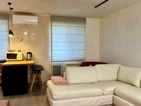 квартира за адресою Академіка Янгеля, 10