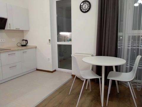 квартира по адресу Семьи Кульженков ул. (Дегтяренко Петра), 37