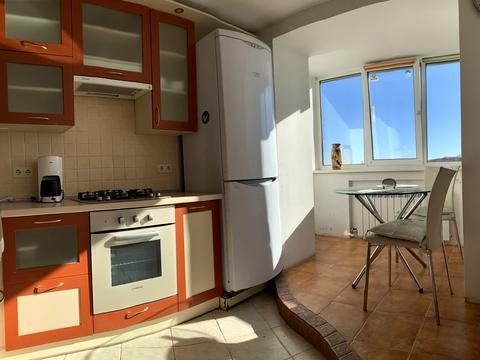 квартира по адресу Голосеевский просп. (40-летия Октября), 108 к2