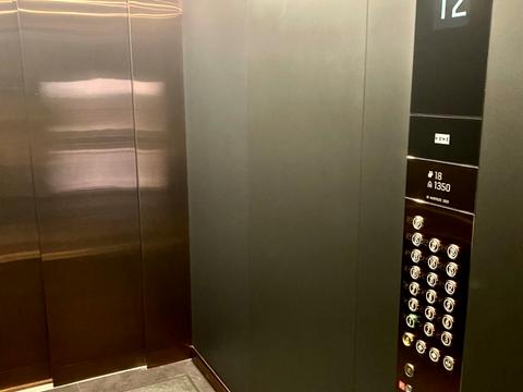 коммерческая по адресу Василия Стуса ул., 35/37
