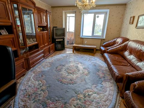 квартира за адресою Дмитра Чижевського вул. (Петра Чаадаєва), 2-А