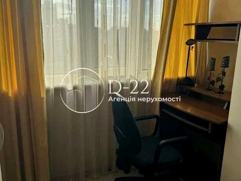 квартира по адресу Драгоманова ул., 31-В