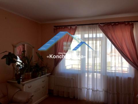 будинок за адресою Набережна