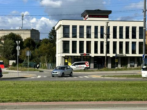 комерційна за адресою Львів, Хуторівка вул., 35В
