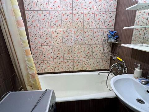 квартира за адресою Бровари, Чорних Запорожців вул. (Короленка), 54-Б